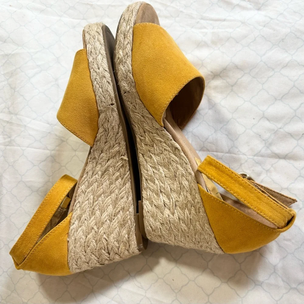 Style and Co Yellow Suede Wedge Sandals size 9